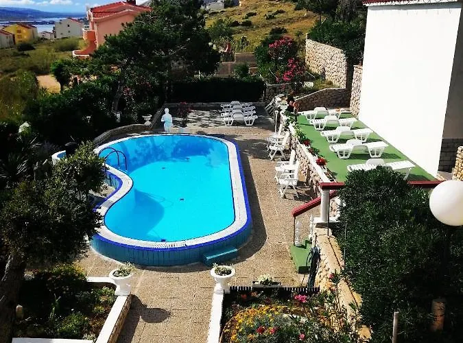 Family K&m * Pag Town