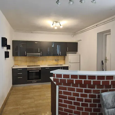 K&m Apartment