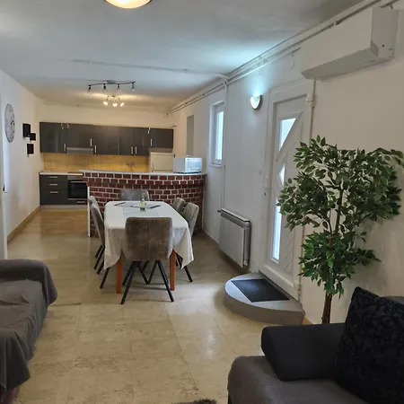 Apartment K&m *